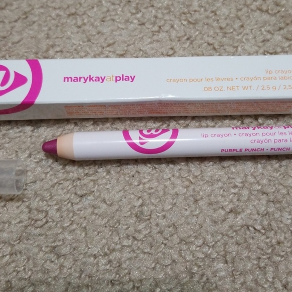 Lip crayon - multiple colors
